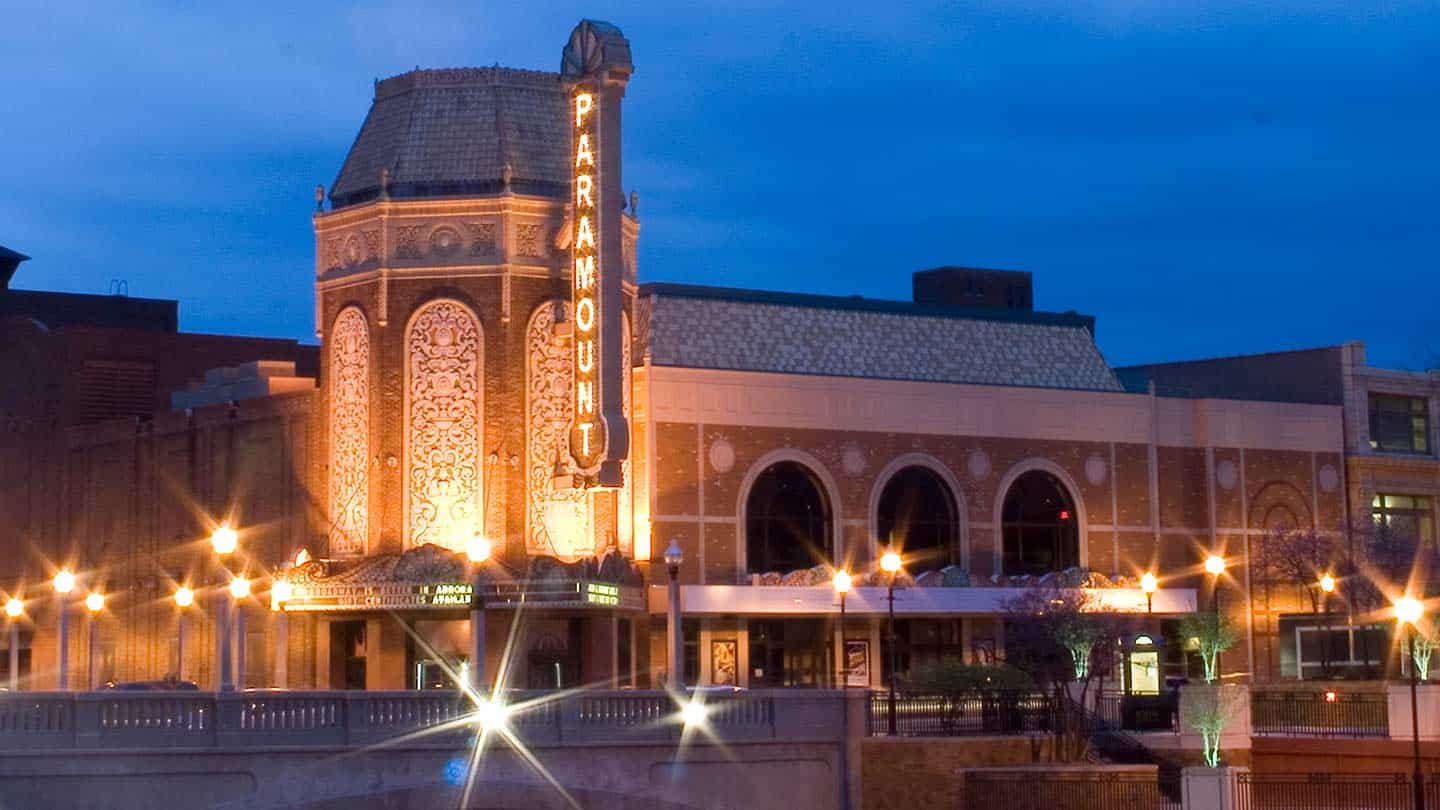 Paramount Theater in Aurora, IL - Exterior Building